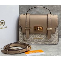 Сумка-портфель Michael Kors Satchel Logo кремово-белая