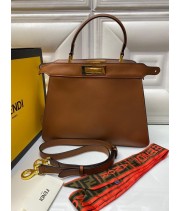 Сумка Fendi  Peekaboo коричневая