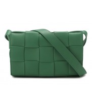 Bottega Veneta сумка Cassette с ремнем