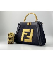 Fendi сумка Peekaboo черная с золотым