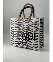 Fendi сумка Peekaboo черно-белая