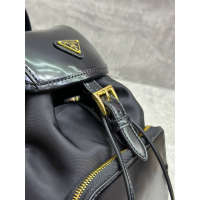 Рюкзак Prada Medium Re-Nylon Black