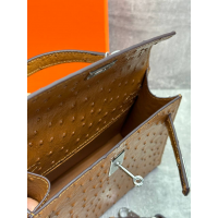 Сумка Hermes Kelly 22 Ostrich Brown