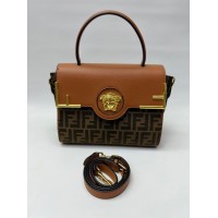 Женская сумка Versace Medusa коричневая с золотым