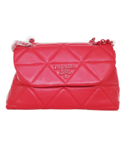 Prada сумка Re-Edition стеганая малиновая