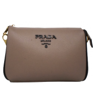 Prada сумка Saffiano коричневая моно