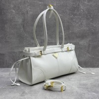 Сумка Prada Baguette White