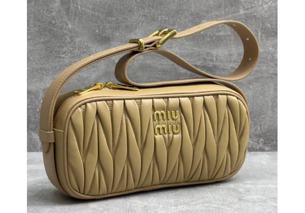 Сумка Miu Miu Crossbody Beige