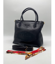 Сумка Prada Phenix черная