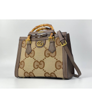 Сумка Gucci Diana Jumbo GG коричневая