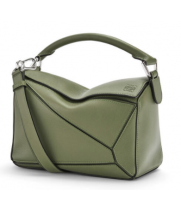 Сумка Loewe Puzzle Edge зеленая