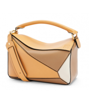 Сумка Loewe Puzzle Edge бежевая с белым